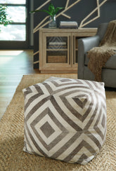 Bay Furniture Gallery - Ashley Furniture - Hartselle Pouf - Pouf / Brown - A1000982