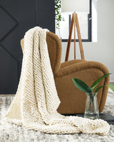 Bay Furniture Gallery - Ashley Furniture - Chaddon Throw (Set of 3) - Throw (3/CS) / Ivory - A1001060