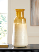 Bay Furniture Gallery - Ashley Furniture - Wynburg Vase - Vase / White/Amber - A2000723