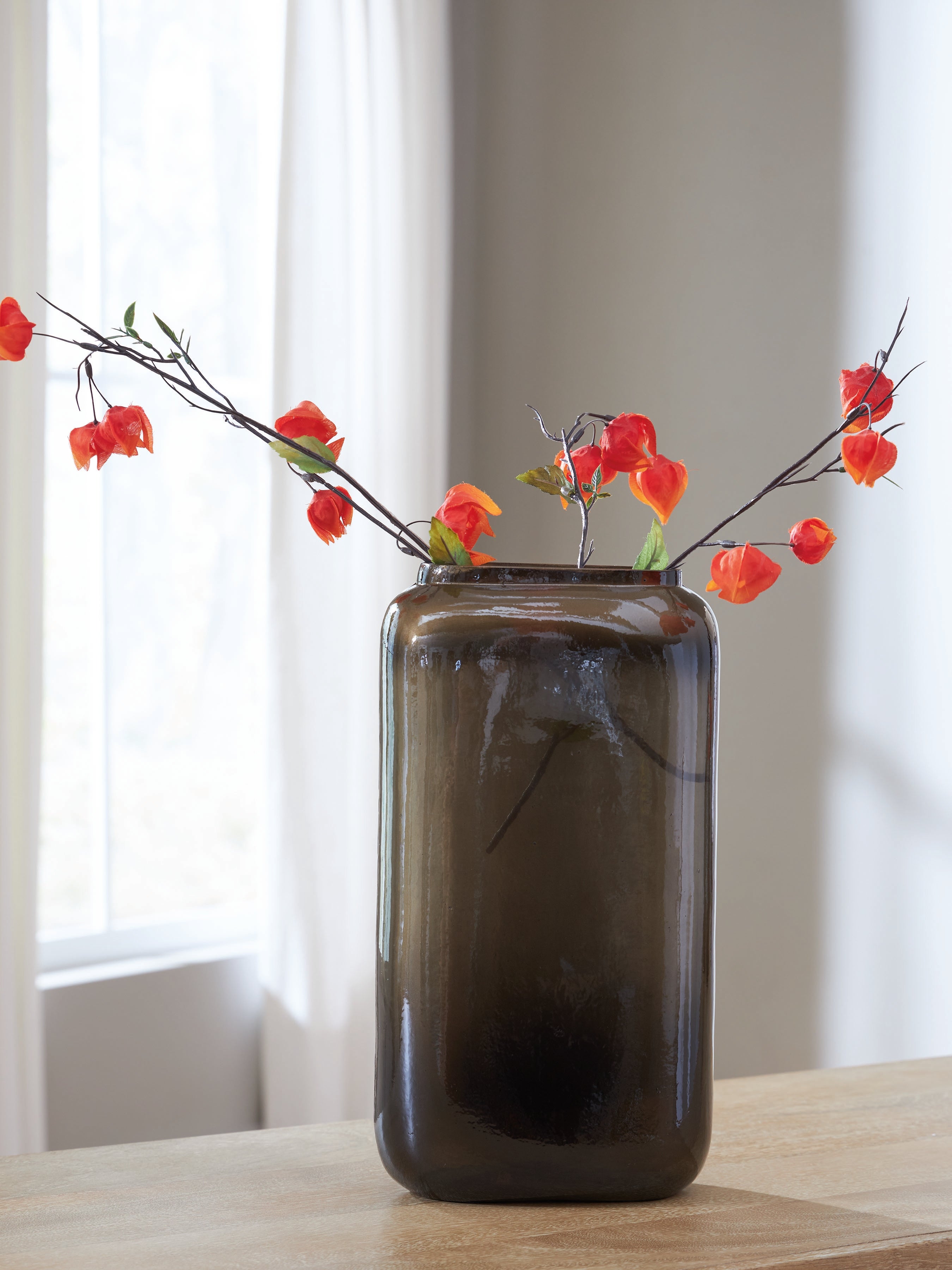 Bay Furniture Gallery - Ashley Furniture - Sumner Vase - Vase / Gray/Gold Finish - A2000812