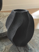 Bay Furniture Gallery - Ashley Furniture - Judworth Vase - Vase / Black - A2000875
