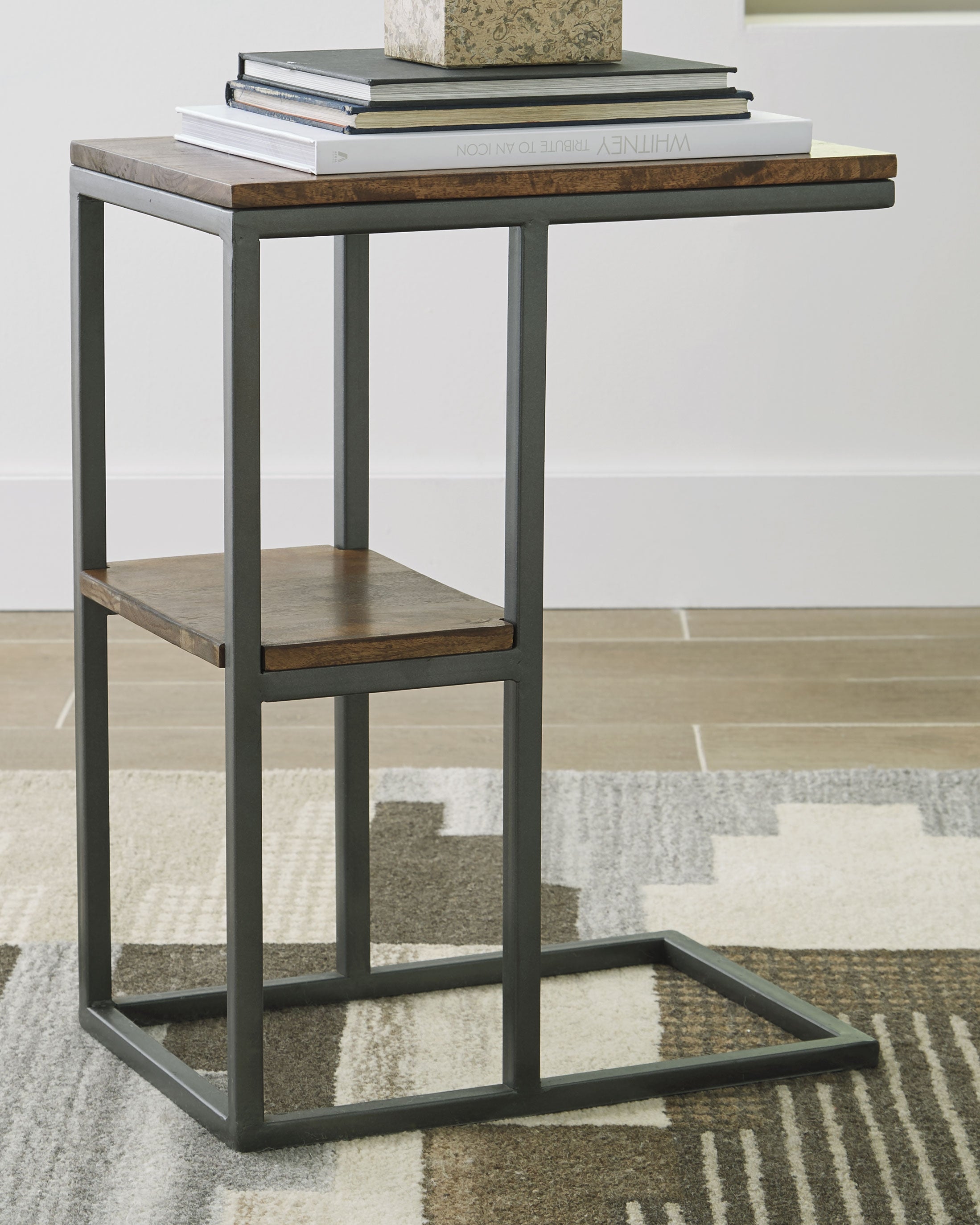 Bay Furniture Gallery - Ashley Furniture - Forestmin Accent Table - Accent Table / Natural/Black - A4000049