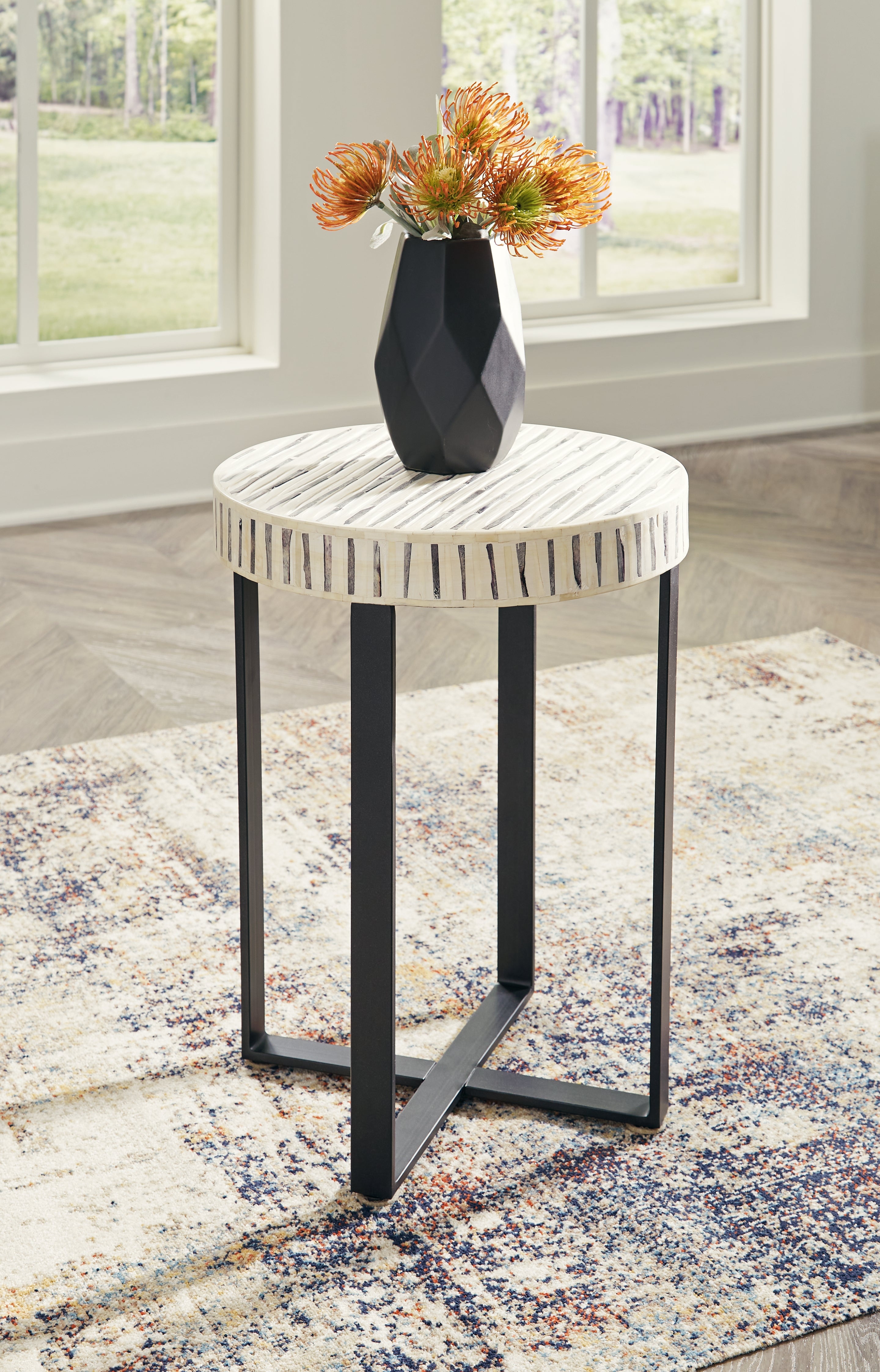 Bay Furniture Gallery - Ashley Furniture - Crewridge Accent Table - Accent Table / Black/Cream - A4000530