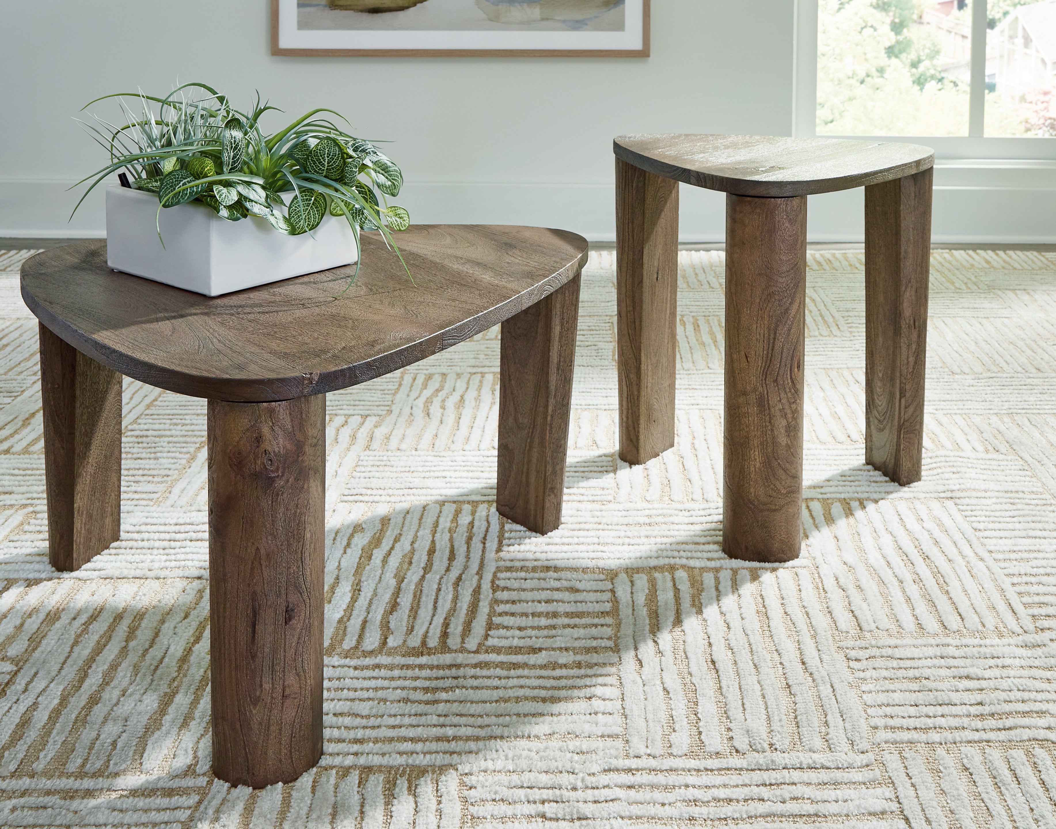 Bay Furniture Gallery - Ashley Furniture - Reidport Accent Coffee Table (Set of 2) - Accent Cocktail TBL Set (Set of 2) / Grayish Brown - A4000604