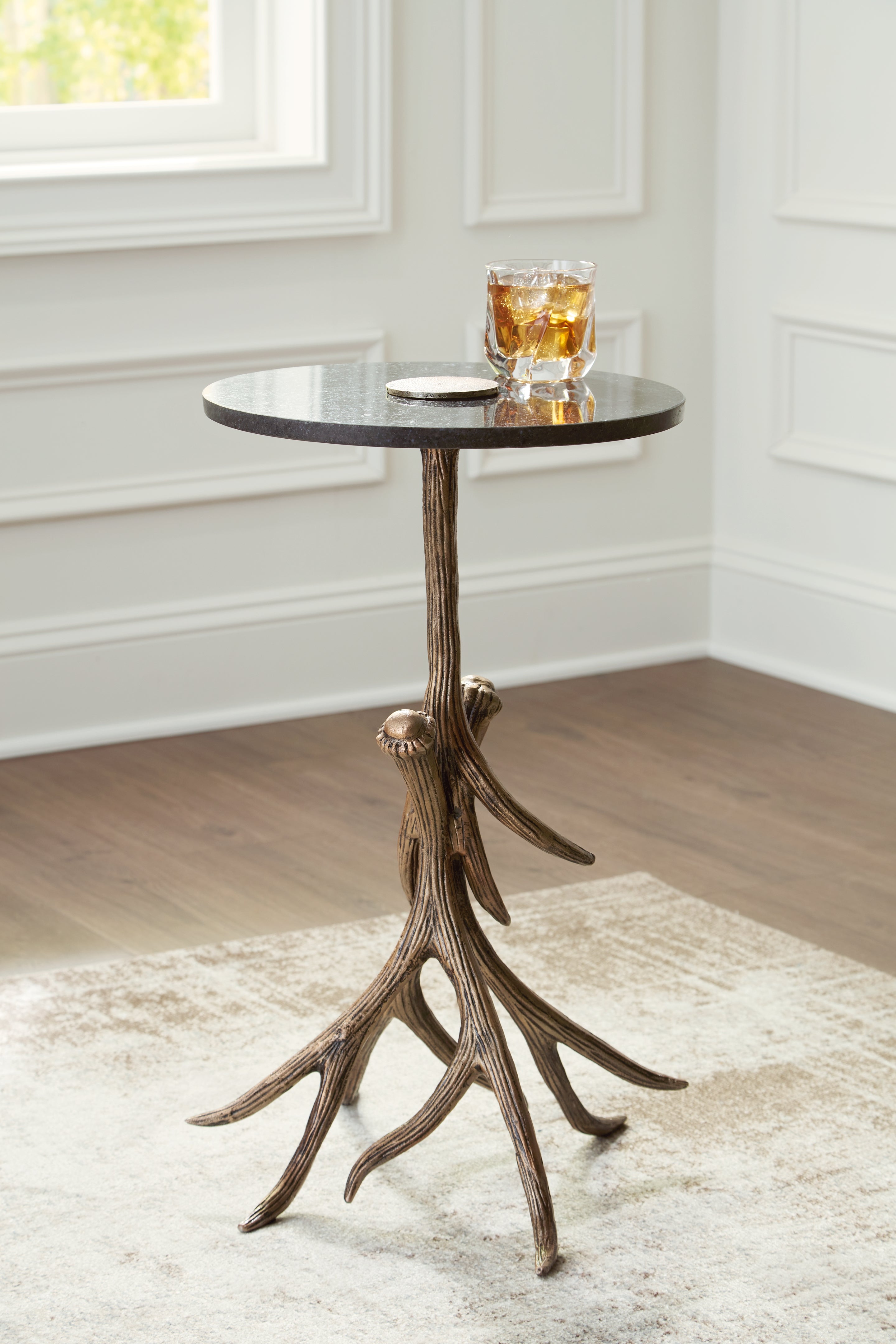 Bay Furniture Gallery - Ashley Furniture - Lemkins Accent Table - Accent Table / Black/Antique Gold Finish - A4000606