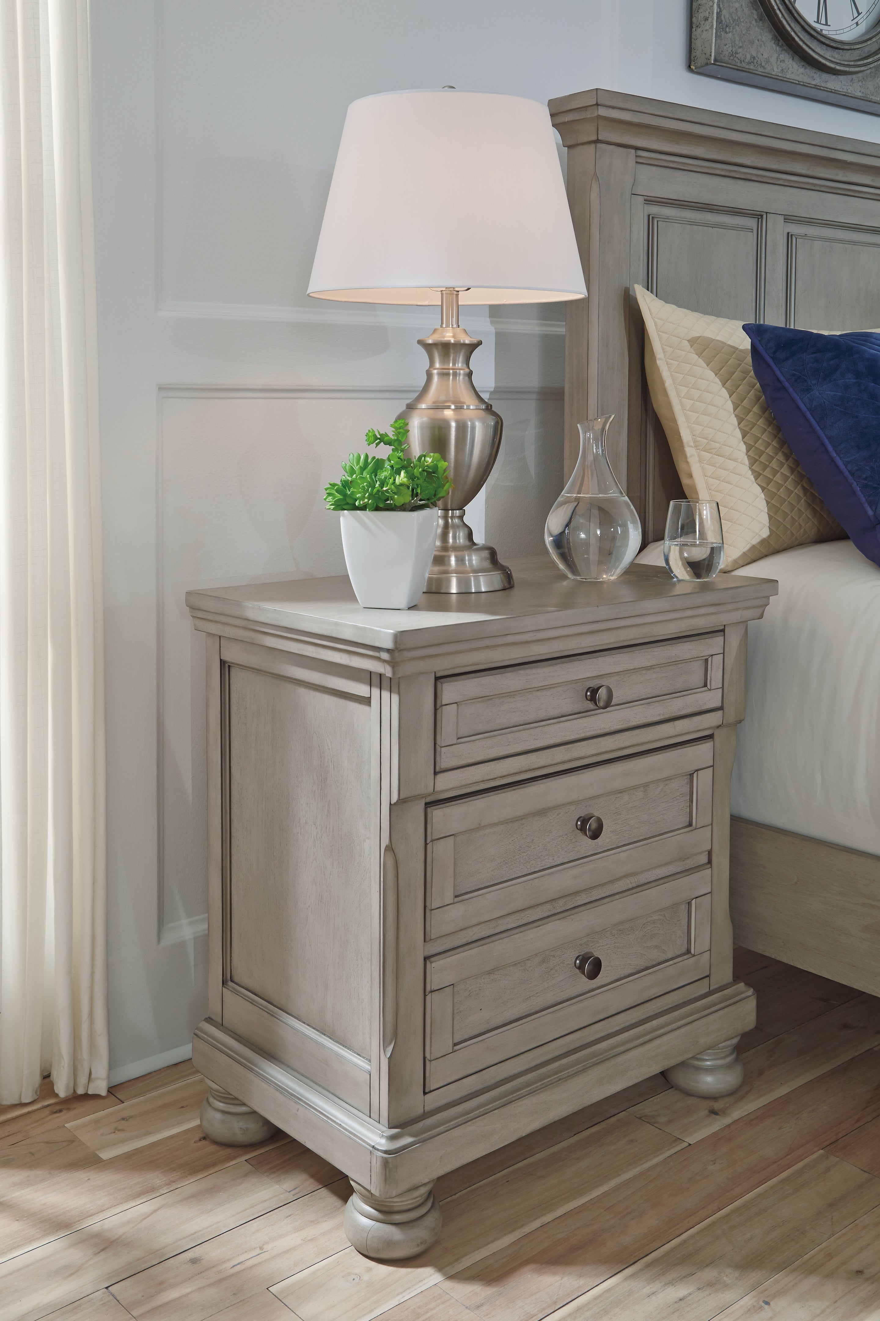 Bay Furniture Gallery - Ashley Furniture - Lettner Bedroom - Dresser / Light Gray - B733-31