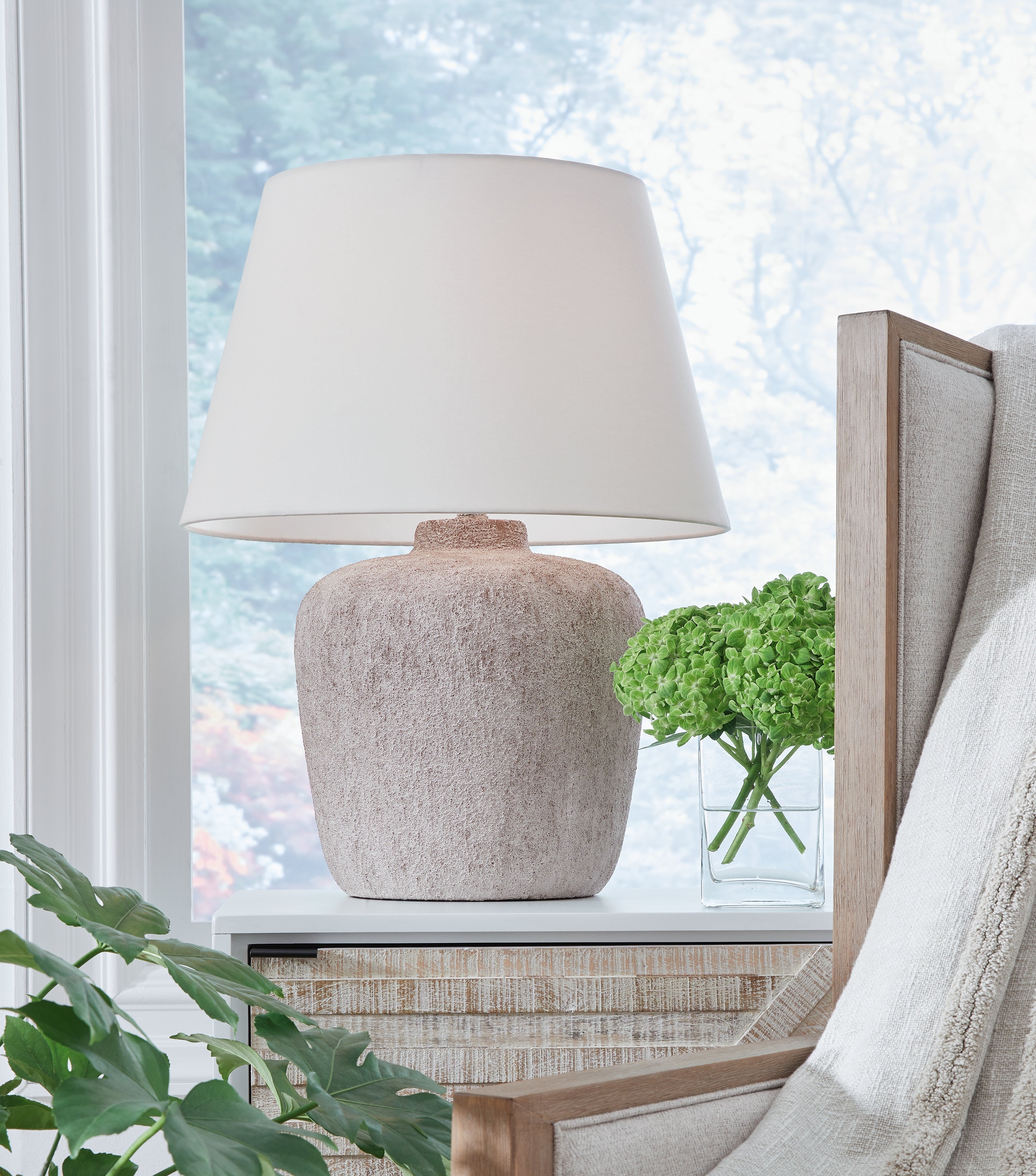Bay Furniture Gallery - Ashley Furniture - Danry Lighting - Table Lamp (Set of 2) / Distressed Cream - L207454X2