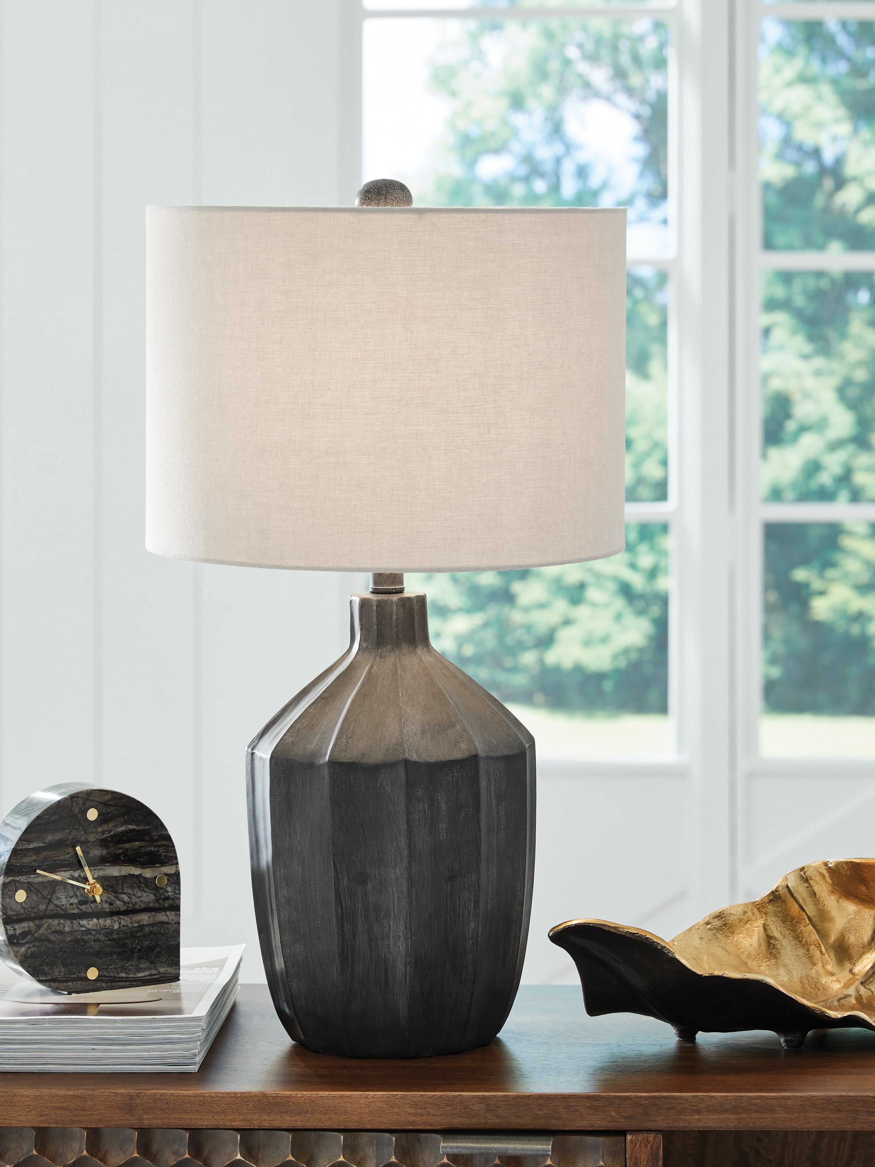 Bay Furniture Gallery - Ashley Furniture - Jilton Lighting - Poly Table Lamp (1/CN) / Black - L235844