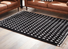 Bay Furniture Gallery - Ashley Furniture - Minston Rug - 5' x 7' Rug / Black/White - R405952