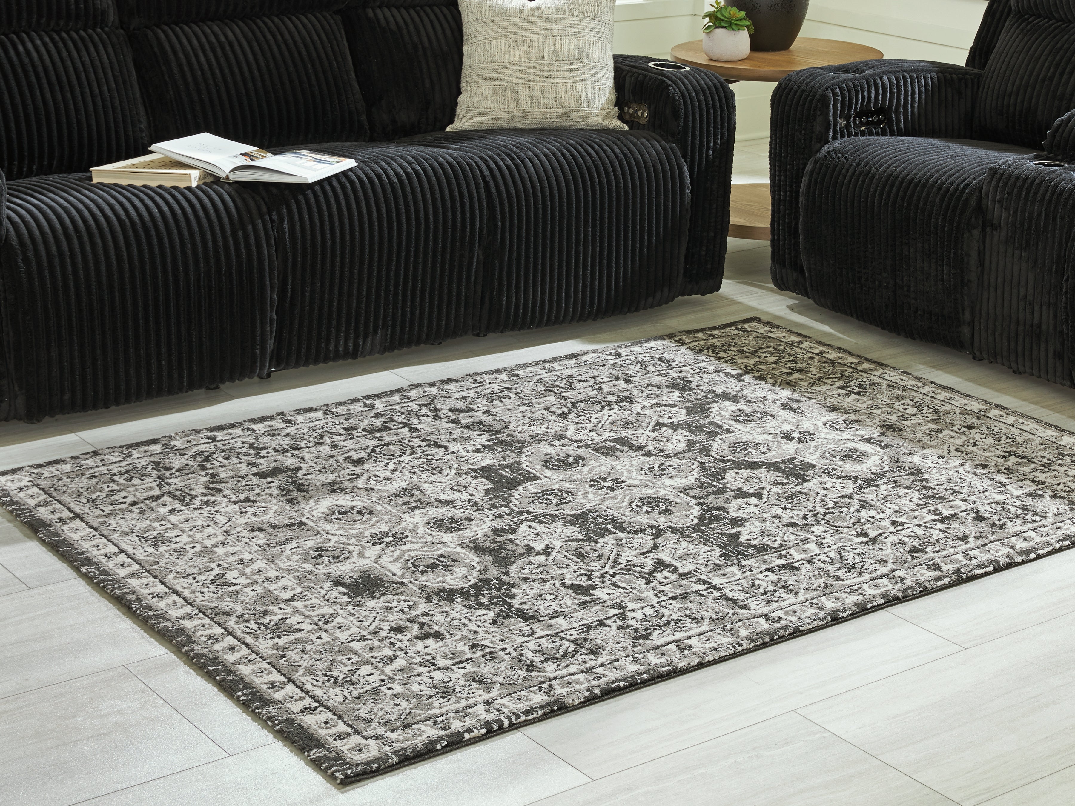 Bay Furniture Gallery - Ashley Furniture - Glennisman Rug - Medium Rug / Black/Gray/Ivory - R407272