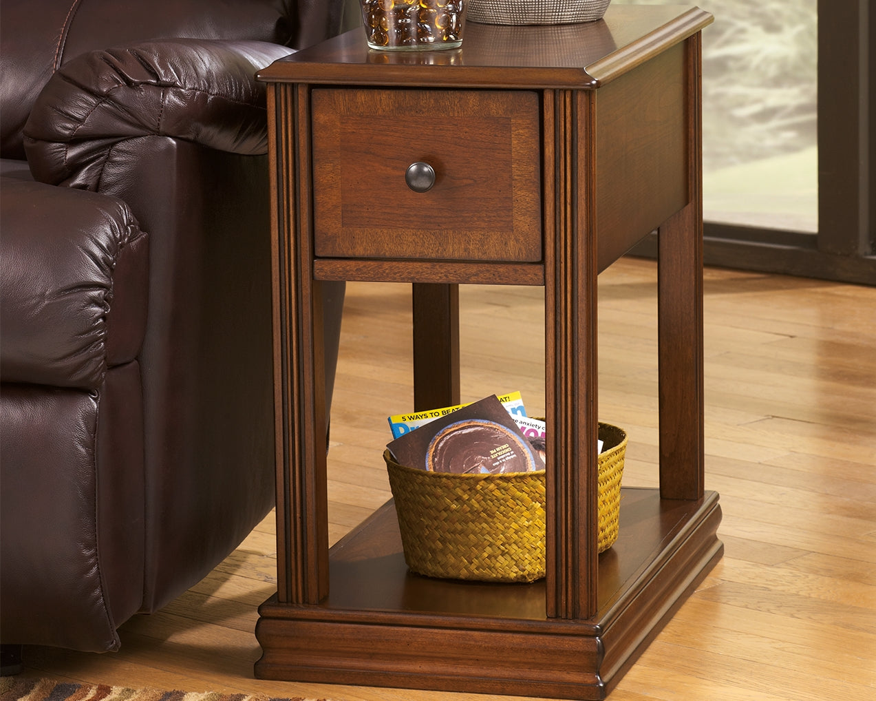 Bay Furniture Gallery - Ashley Furniture - Breegin Chairside End Table - Chair Side End Table / Brown - T007-527