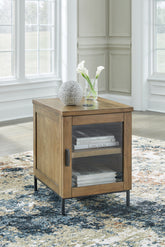 Bay Furniture Gallery - Ashley Furniture - Torlanta Chairside End Table - Chair Side End Table / Brown - T686-7
