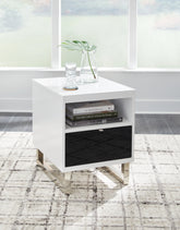 Bay Furniture Gallery - Ashley Furniture - Gardoni Chairside End Table - Chair Side End Table / White/Black - T756-7