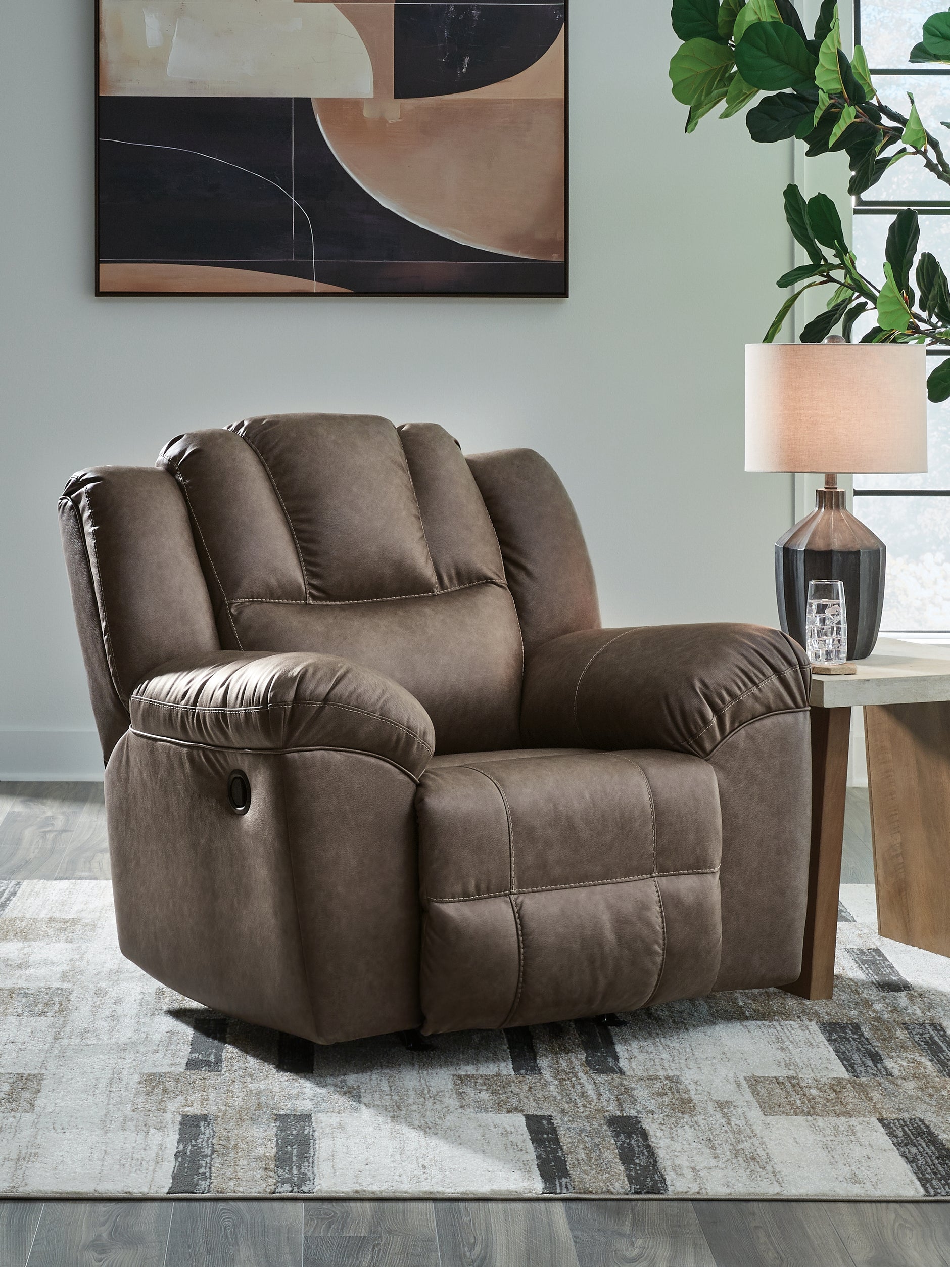 Recliners – Bay Furniture Gallery