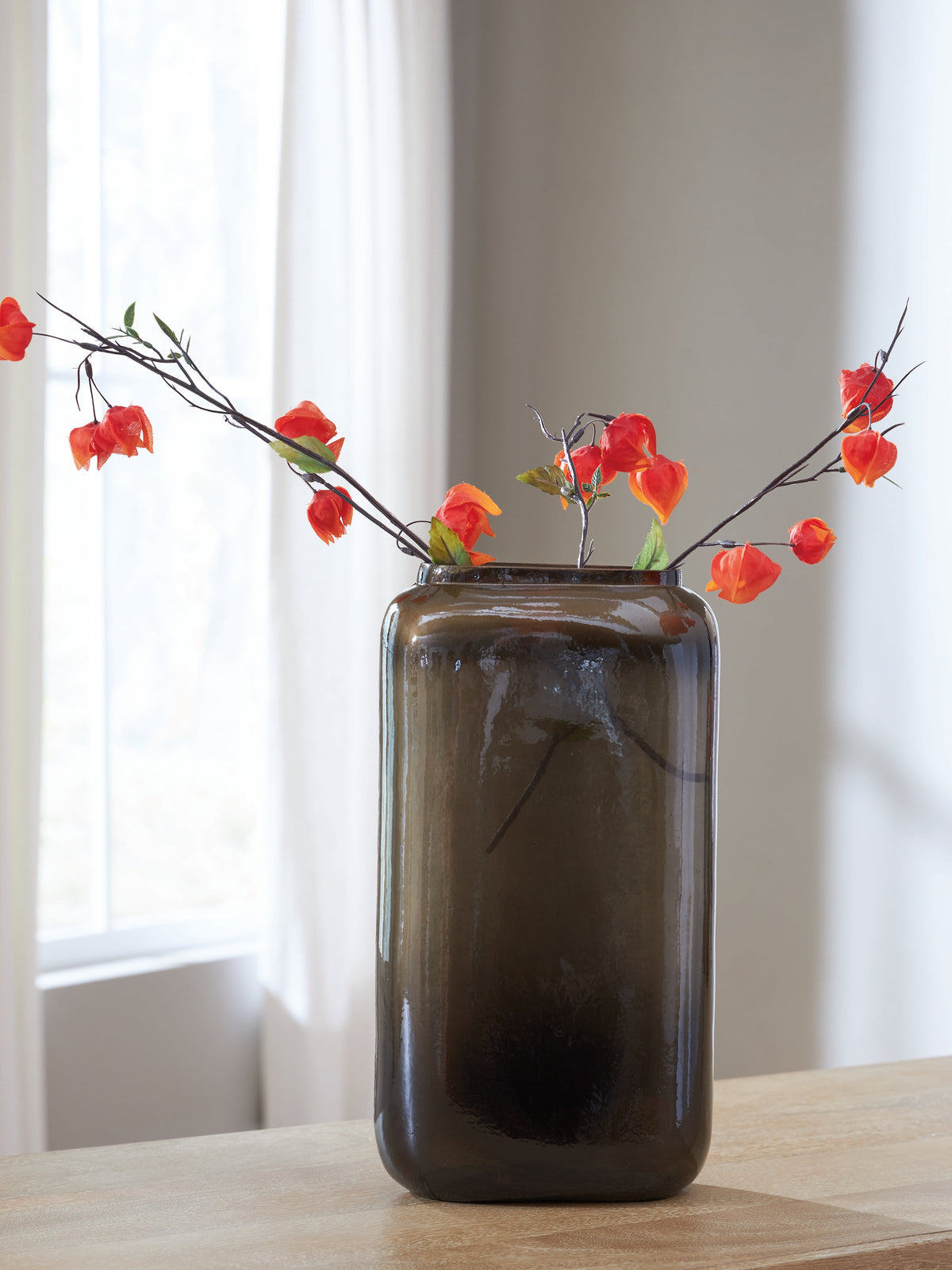 Bay Furniture Gallery - Ashley Furniture - Sumner Vase - Vase / Gray/Gold Finish - A2000812