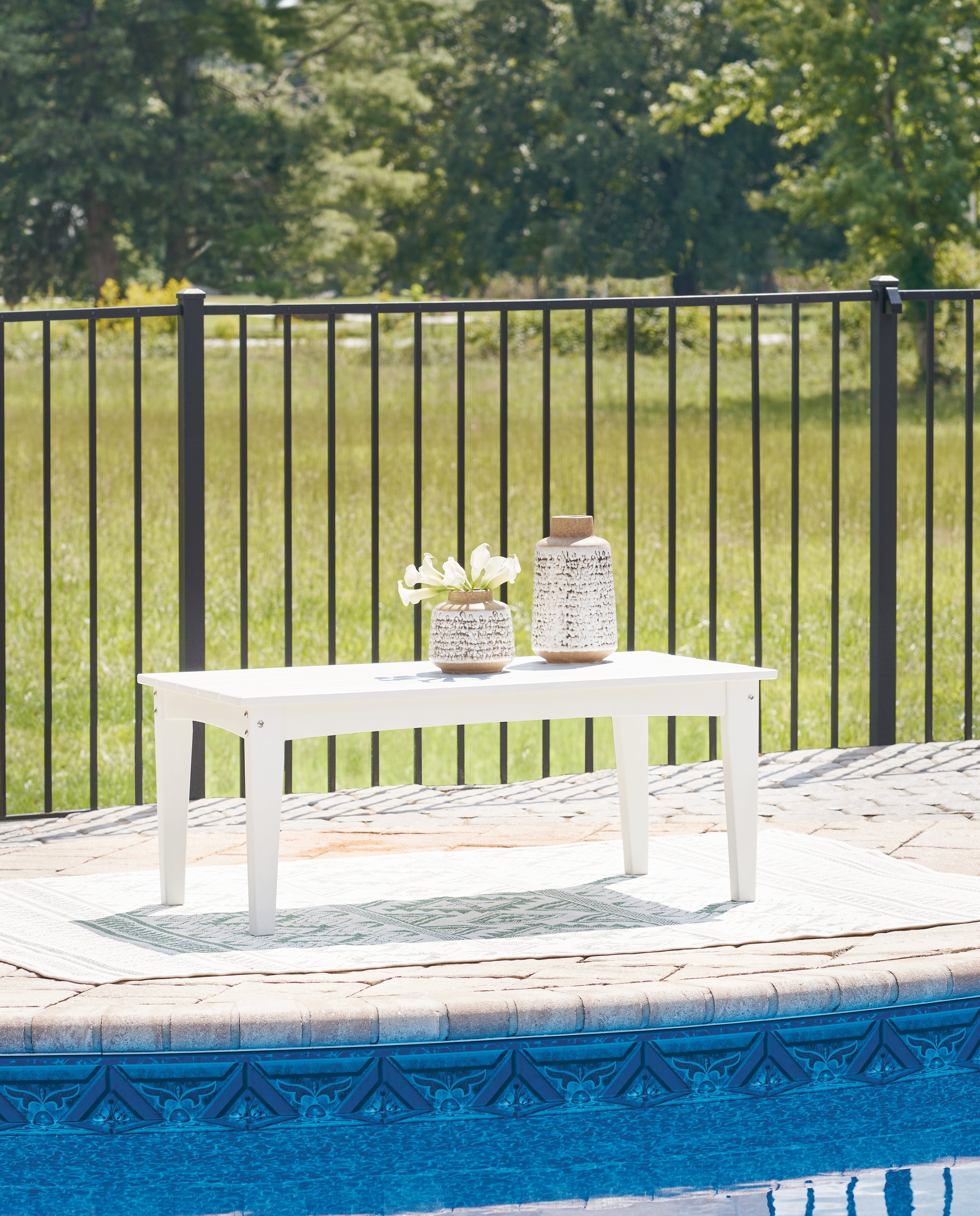 Bay Furniture Gallery - Ashley Furniture - Hyland wave Outdoor - Rectangular Cocktail Table / White - P111-701