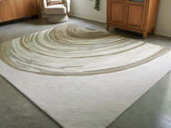 Bay Furniture Gallery - Ashley Furniture - Rizwana Rug - 5' x 7' Area Rug / Ivory/Brown/Gray - R407762